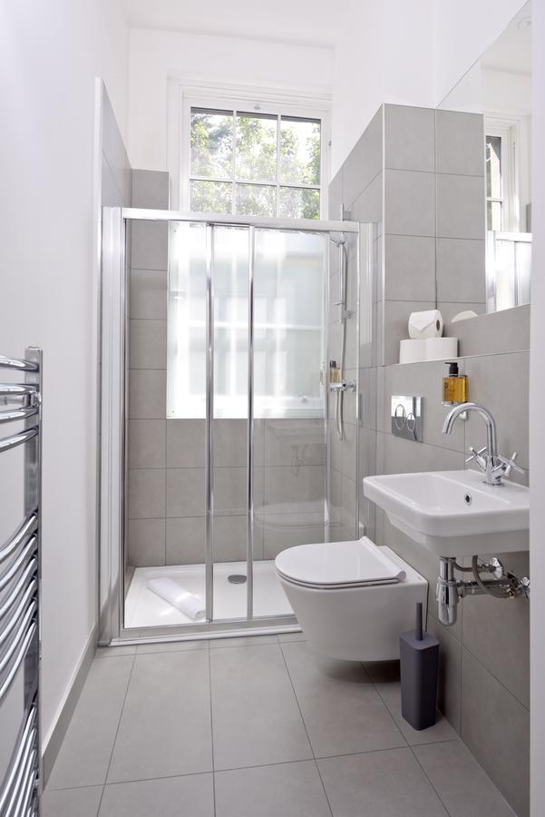Destiny Scotland Apartments At West End - Princes Street Edinburgh Bagian luar foto