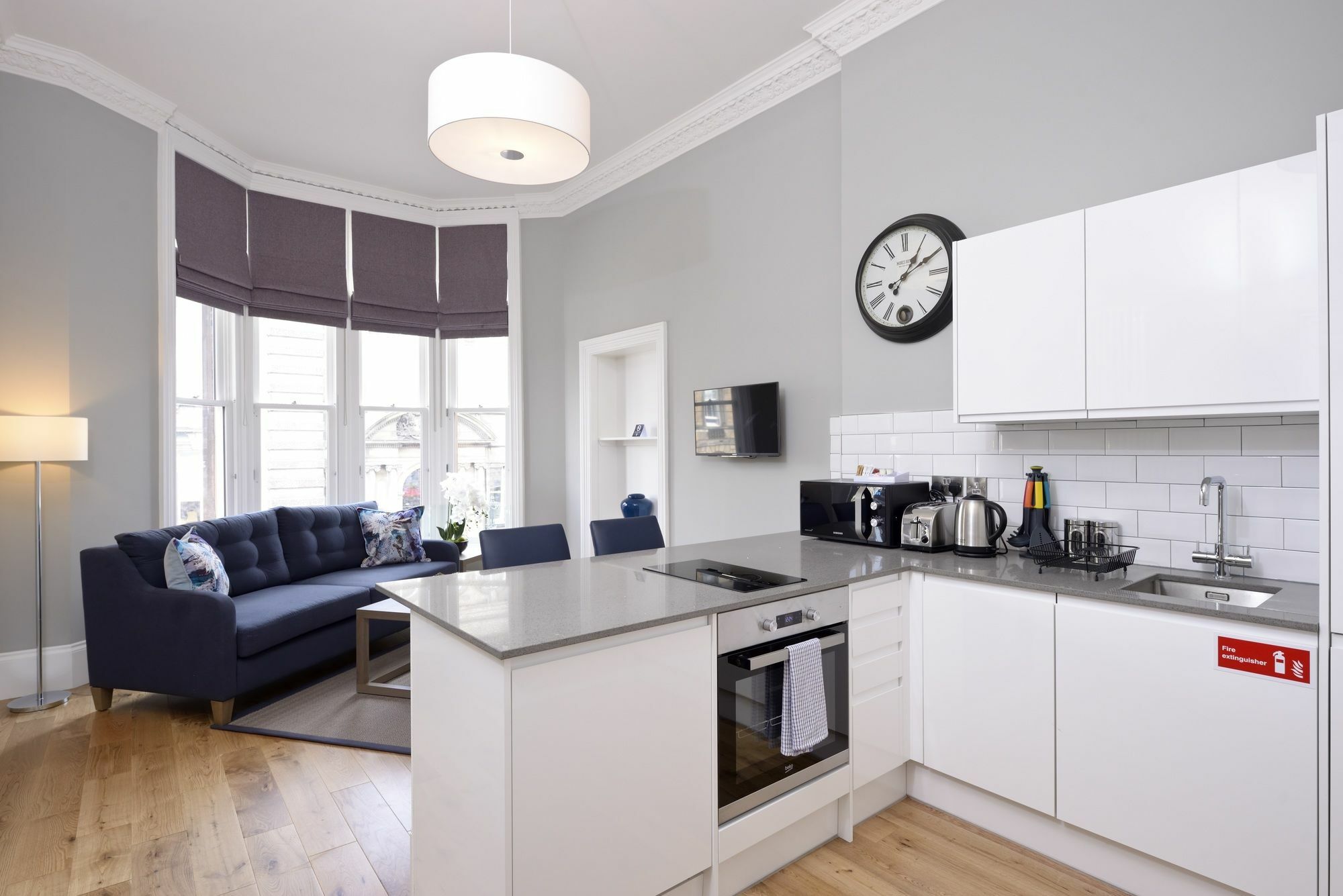 Destiny Scotland Apartments At West End - Princes Street Edinburgh Bagian luar foto